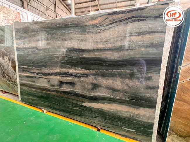 Đá Galapagos Quartz có khả năng chịu nhiệt tốt nhờ quá trình hình thành trong điều kiện địa chất có nhiệt độ và áp suất cao