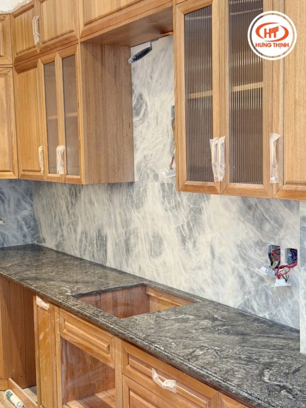 batch thuc te da bep granite kozmus polished 01