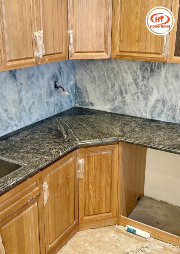 batch thuc te da bep granite kozmus polished 11