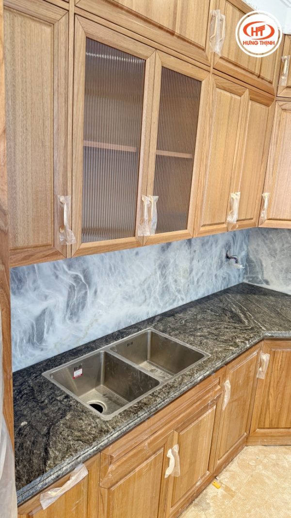 batch thuc te da bep granite kozmus polished 13