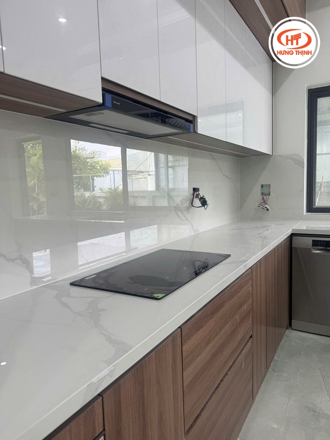 Công trình thi công đá bếp Nung Kết Suite Carrara